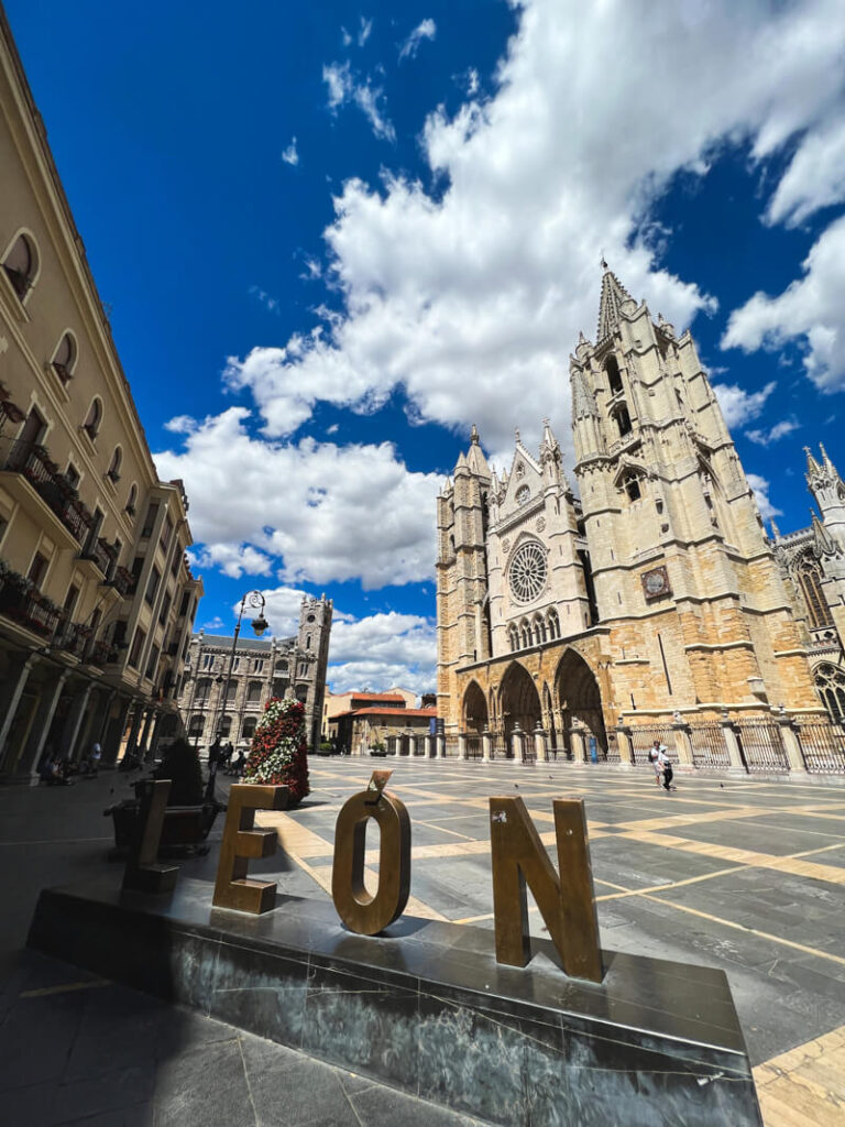 León bezienswaardigheden